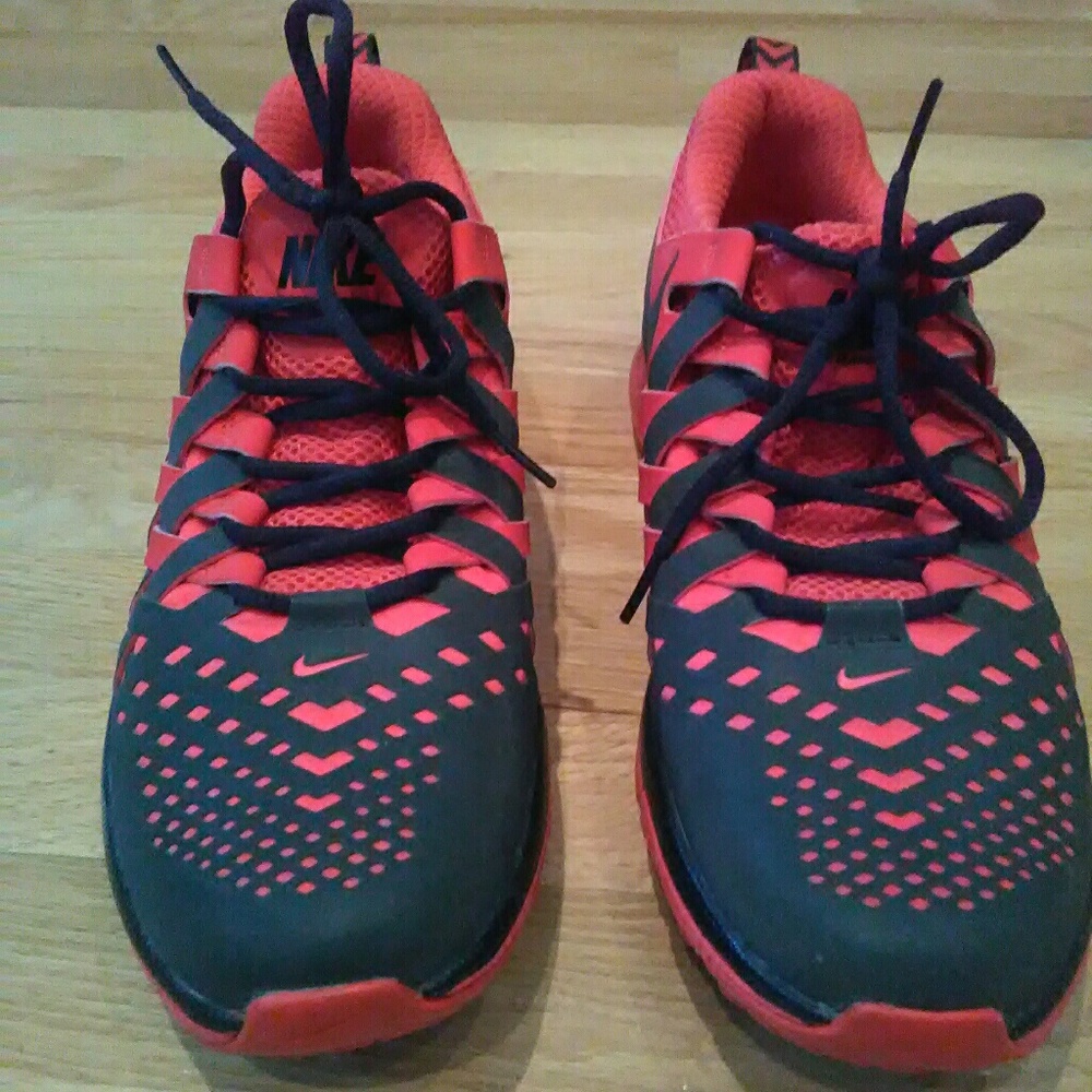 Nike Fingerstrap red and black