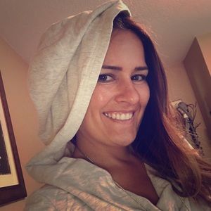 New Lucy cream heathered HOODIE M long comfy CUTE