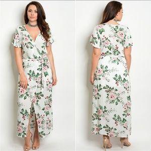 Plus Size short sleeve white floral dress
