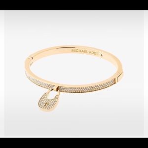 Mickael kors bangle