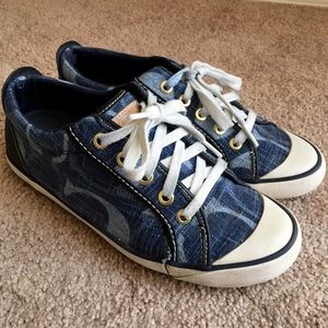 Coach shoes