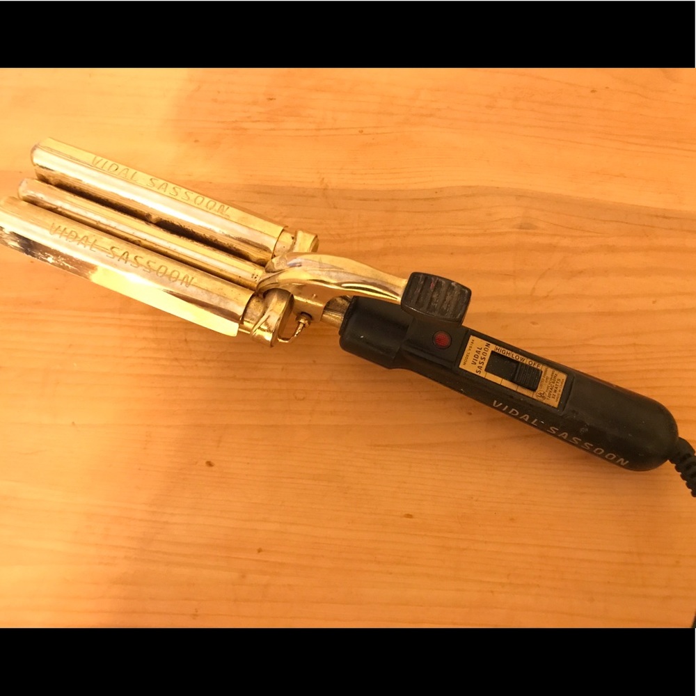 triple barrel iron