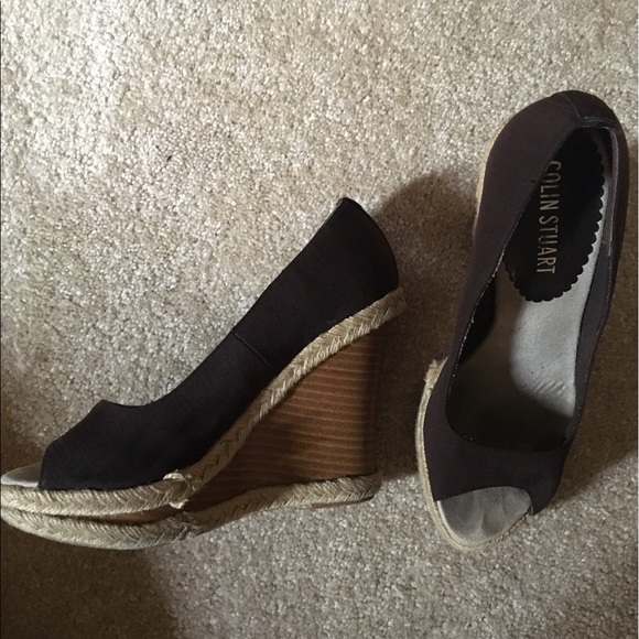 Brown and Tan Wedges - Picture 2 of 5