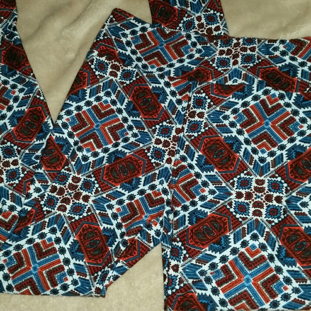 Lularoe leggings NWOT