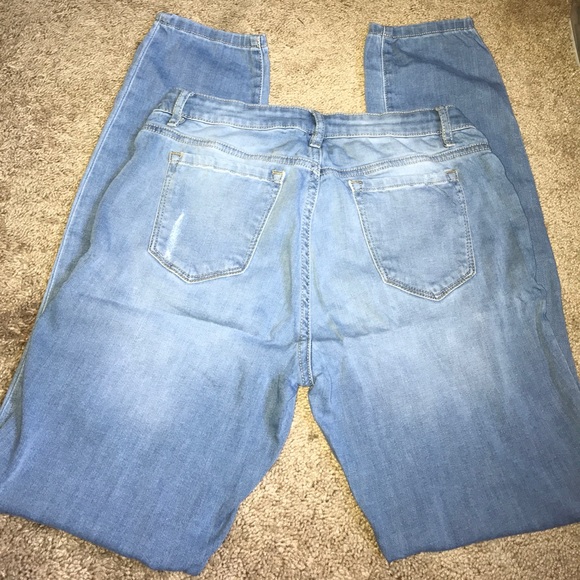 Charlotte Russe Jeans - Picture 2 of 3