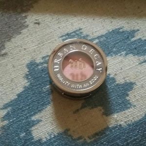 Urban Decay Fireball Single Shadow