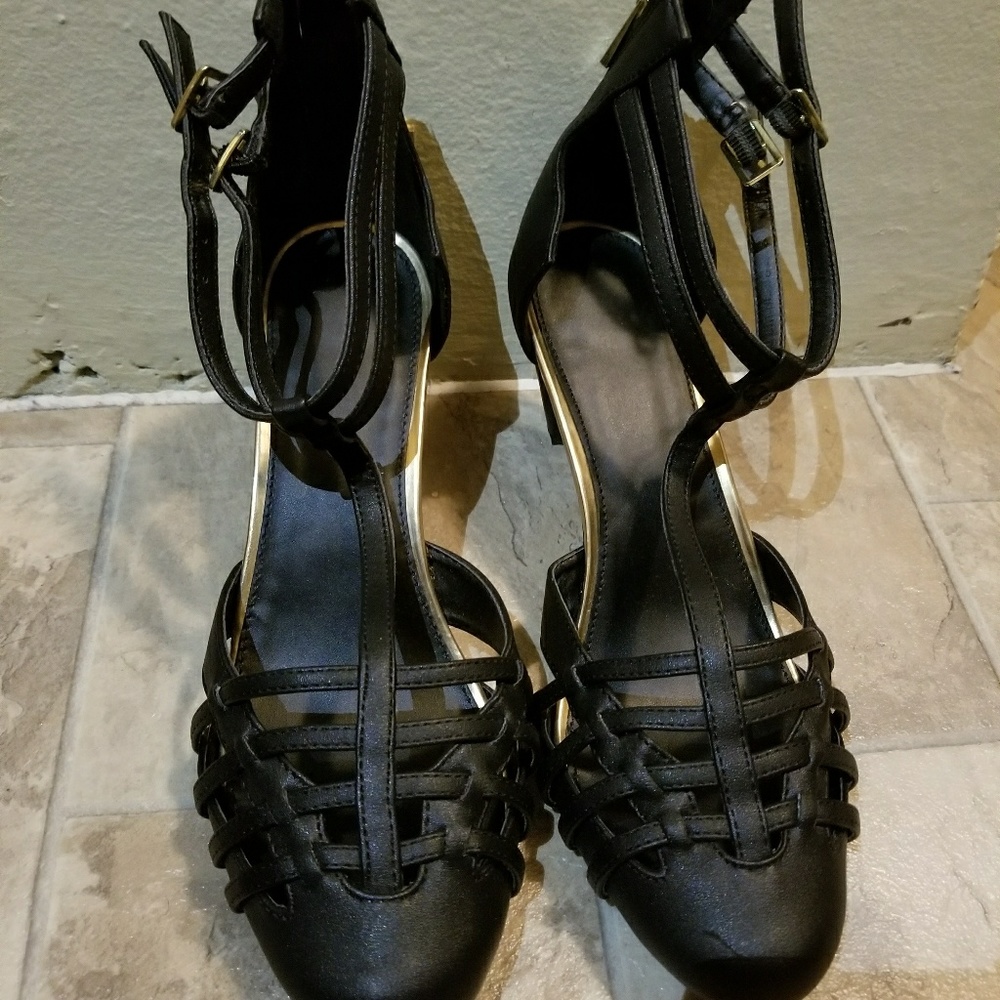 Black heels