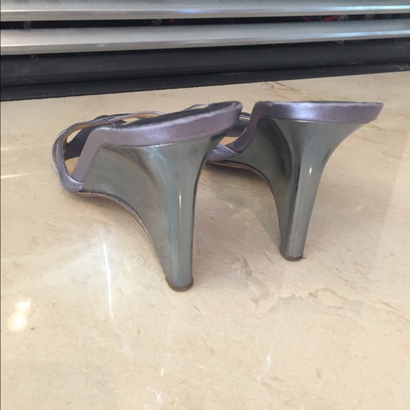 Calling all  - Something Blue Jimmy Choo Wedges! - Picture 3 of 4