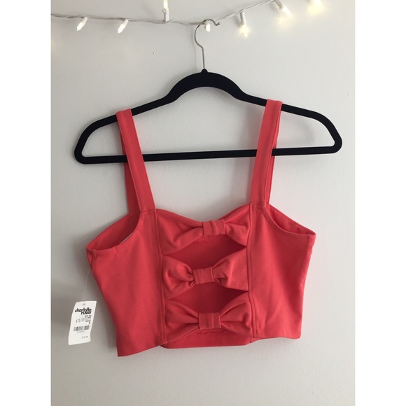 Coral crop w/ back details - Picture 2 of 2