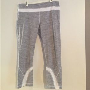 Lululemon Run Inspire ll Crops. Size 10