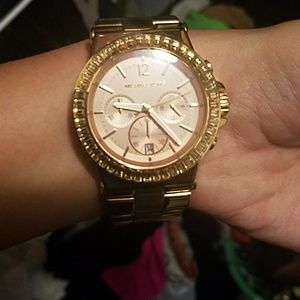 MICHAEL KORS  Rose Gold watch w/ original receipt