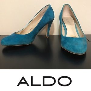 ⚡️ 3.5" faux suede pumps