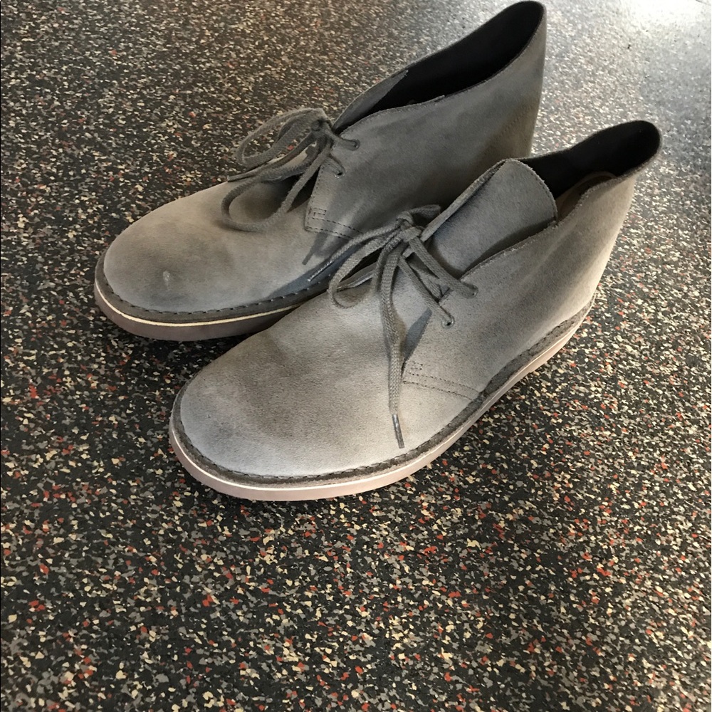 Clarks Bushacre Chukka Suede Boots