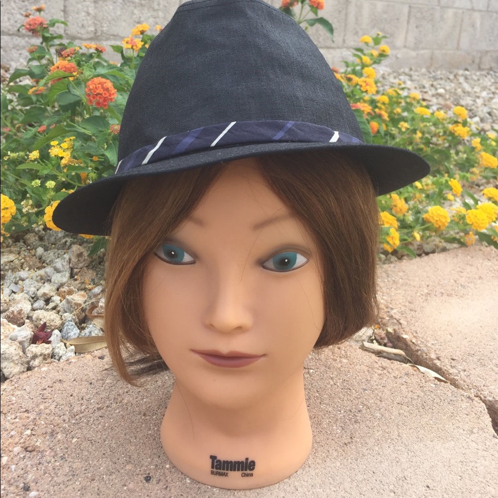 BEBE WOMEN HAT NWT BLACK