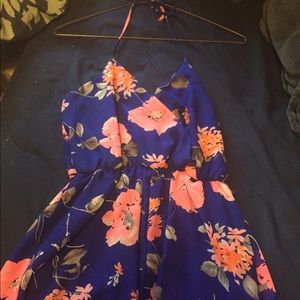 Lulus floral print romper (size xs)