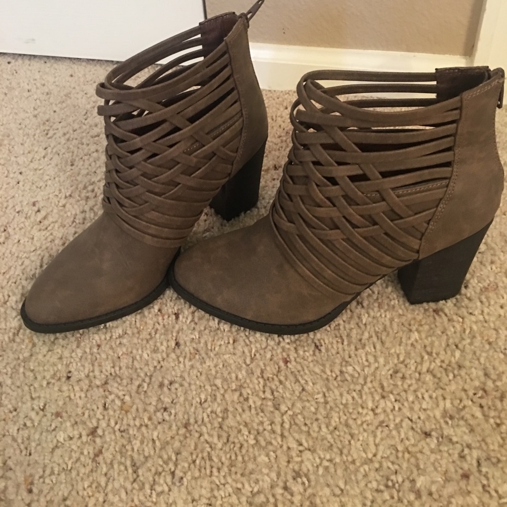 Faryl booties