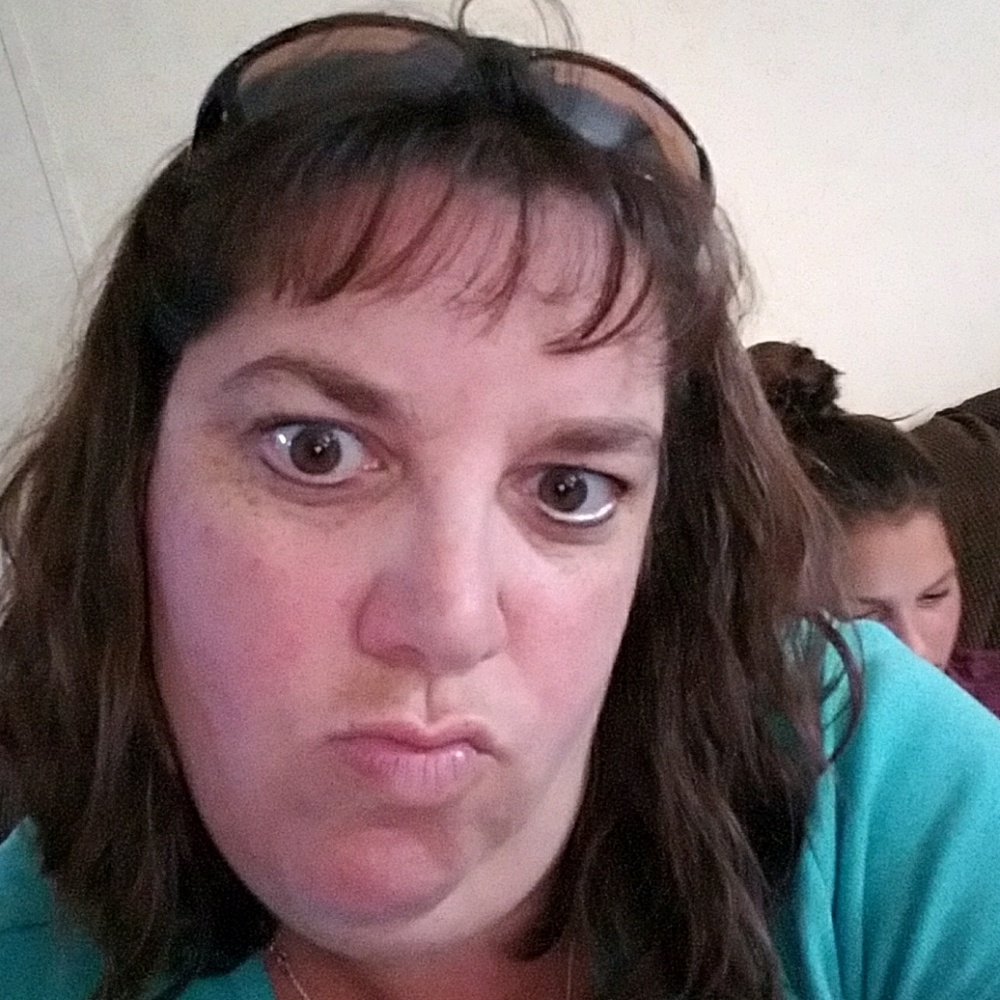 Meet your Posher, Lynette