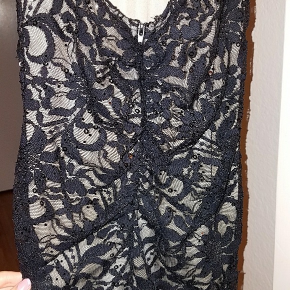 ⤵️Reduced! Gorgeous Black Lace Formal Evening Gown - Picture 6 of 6