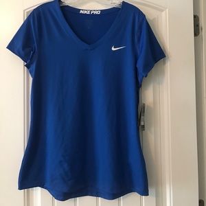 Nike Pro workout top