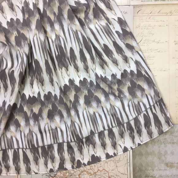 Express Blouse XS Tank Top Greys Abstract Boho - Picture 6 of 6