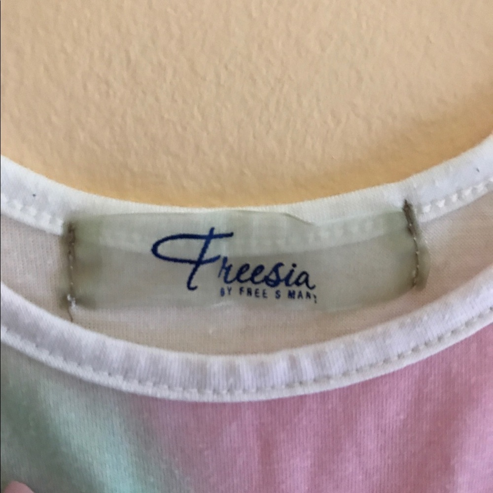Tank top - Picture 3 of 3
