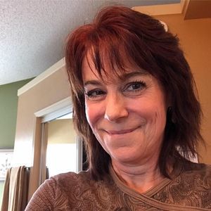 Meet your Posher, Liza