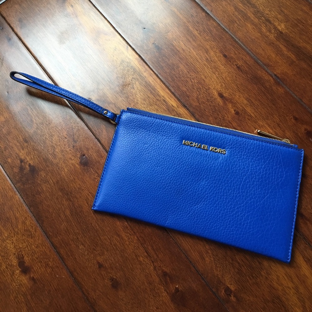 Michael Kors clutch