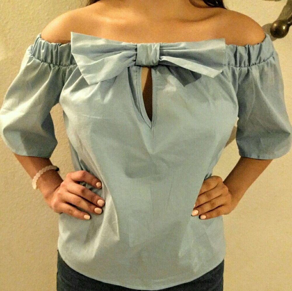 Host Pick ❤ Bow Off the Shoulder Blue Shirt - Picture 4 of 8