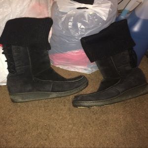 Black north face boots size 10