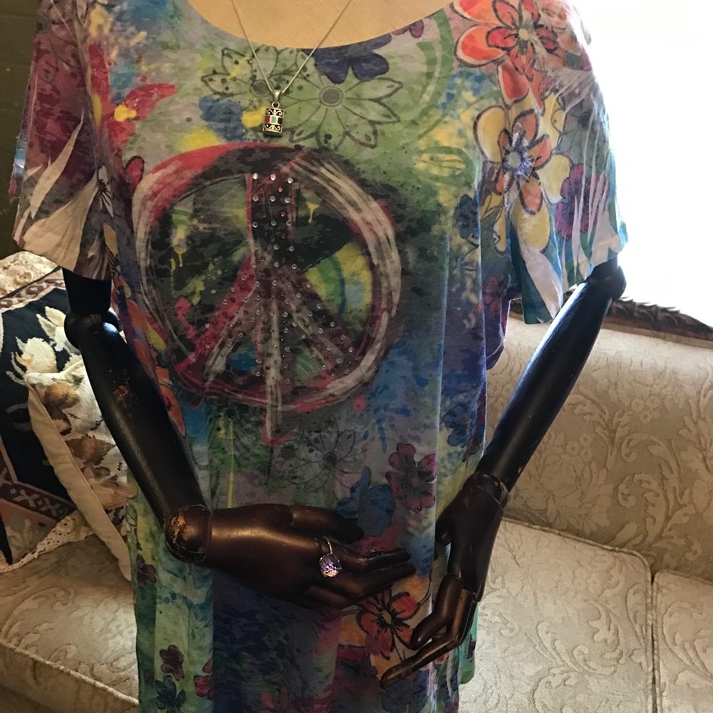 💰SOLD💰Maurice's flower power peace tee 2x