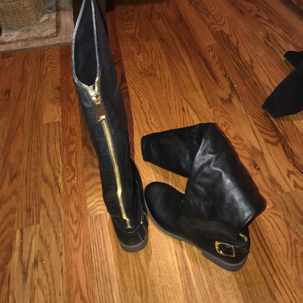 Black knee high boots with back zipper