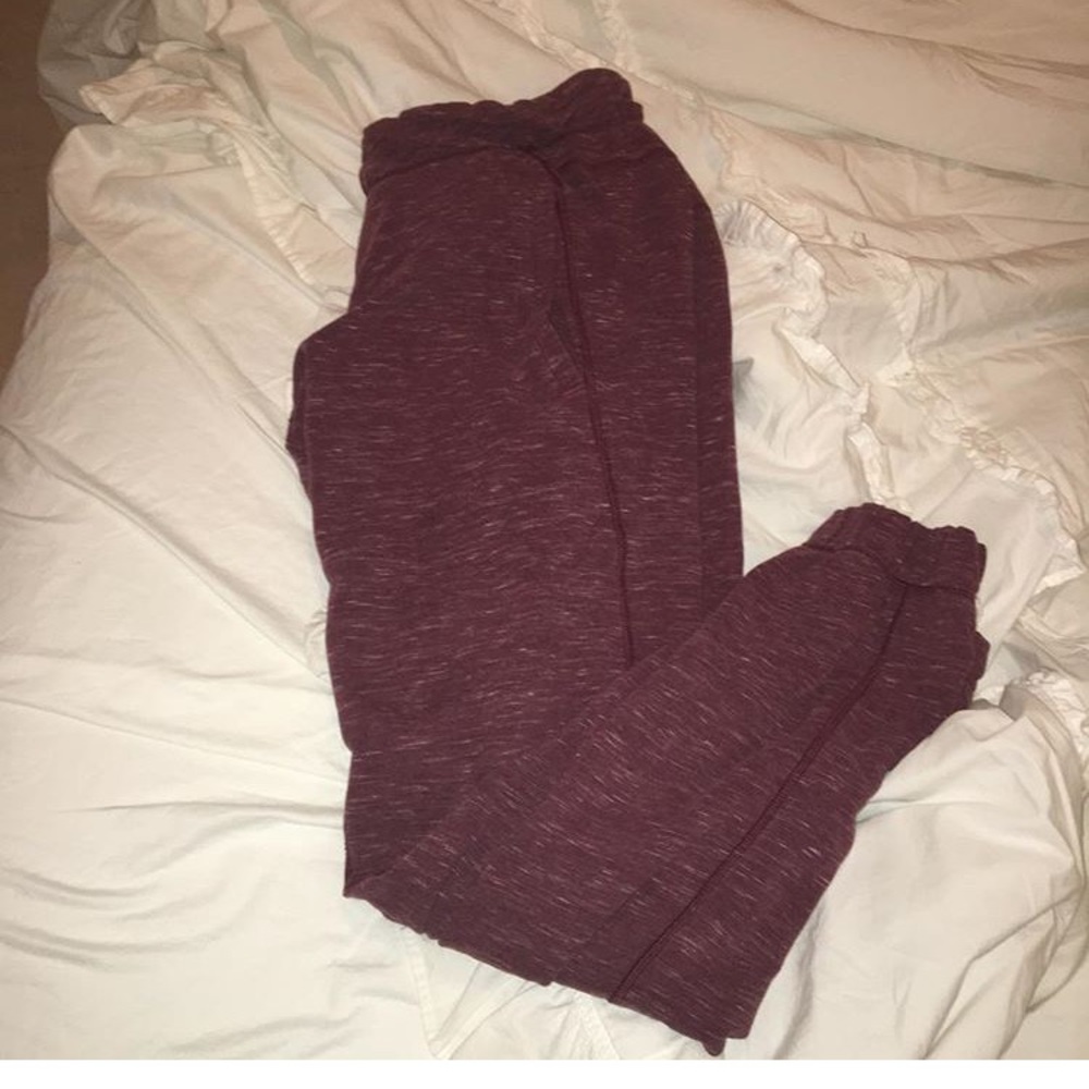 Lu lulemon joggers