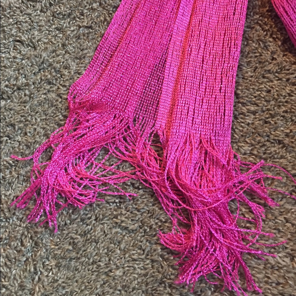 Scarf - Picture 2 of 2