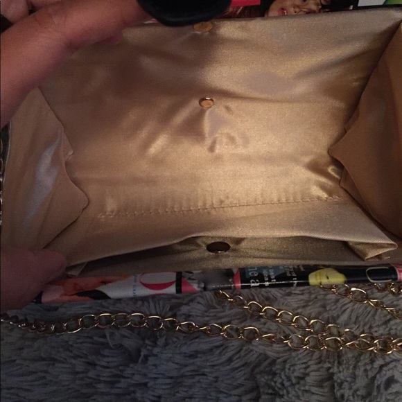 Vogue Clutch - Picture 2 of 3