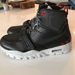 Nike Mens Air Trainer SC 2 size 11 boot
