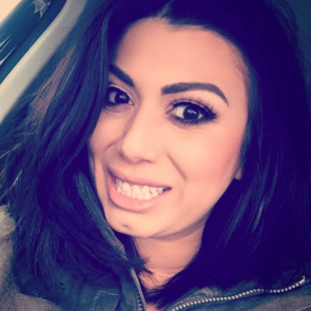 Meet your Posher, Andreina
