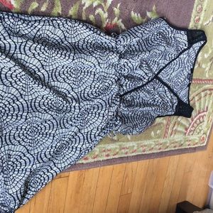 Casual Black and gray, to the knee dress
