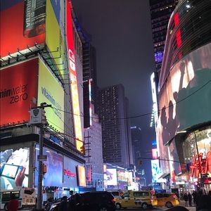 Meet your Posher, Daphne