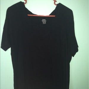 Black boyfriend pocket tee