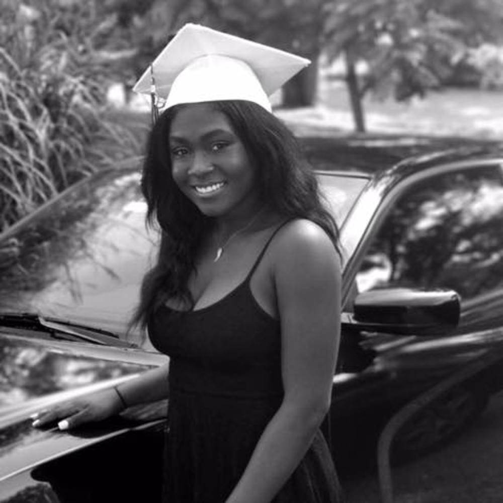 Meet your Posher, Sia