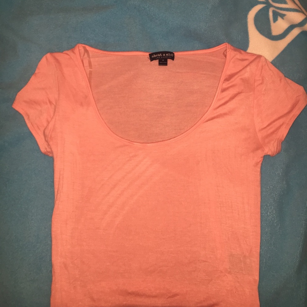 Stretchy crop top