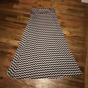 Chevron maxi skirt