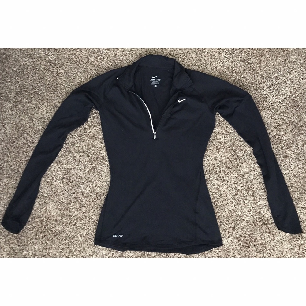 Nike Dri-Fit Black Long Sleeve Lightweight Jacket