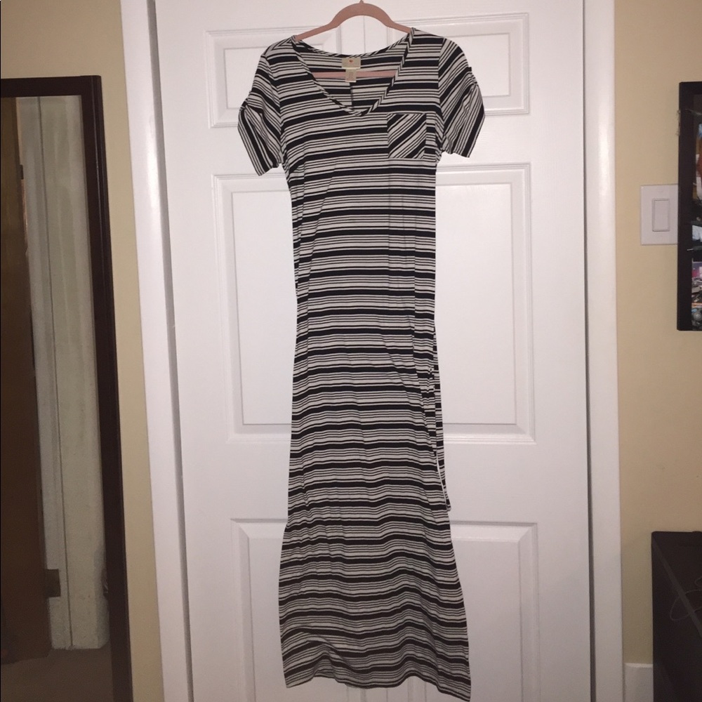 Maternity dress