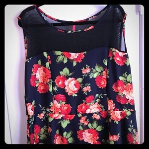 Sleeveless Blue Floral Mesh Peplum Top🌹