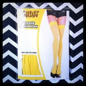 *NEW IN PACKAGE* Yellow opaque thigh high tights