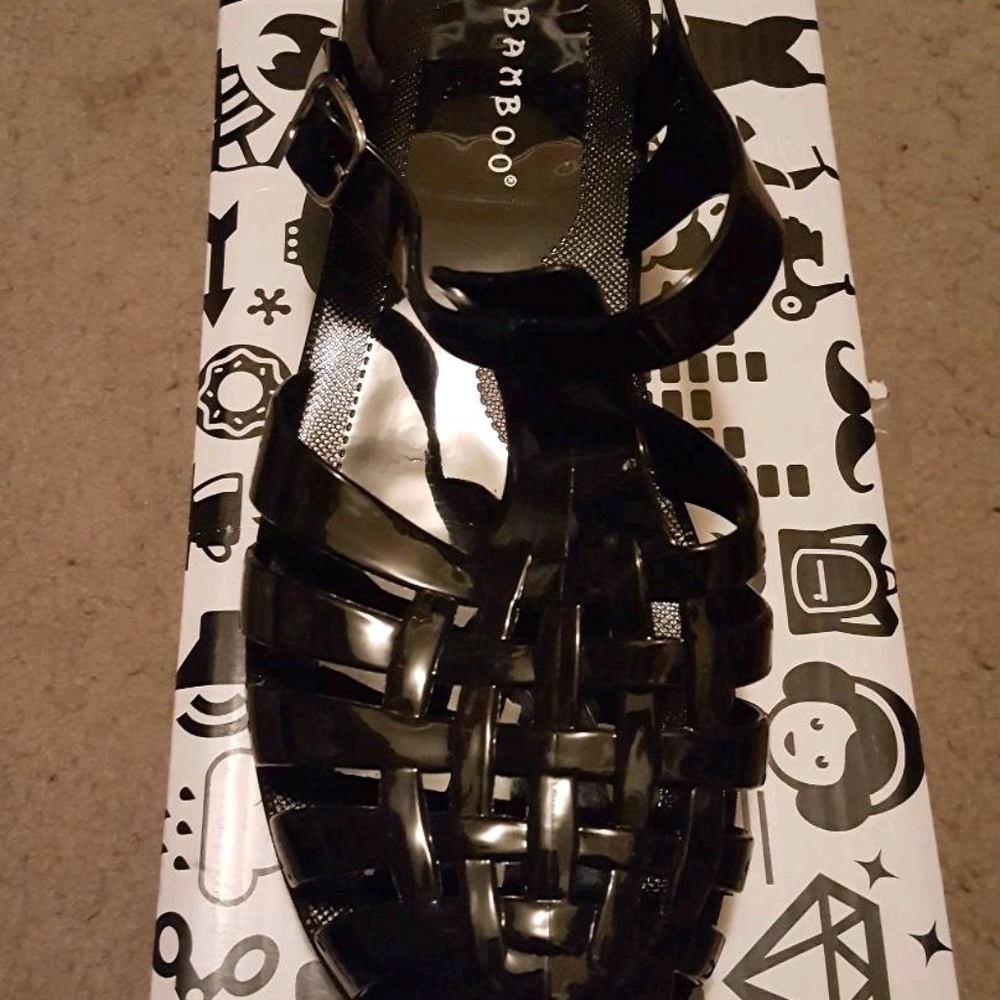 Bamboo jelly sandals