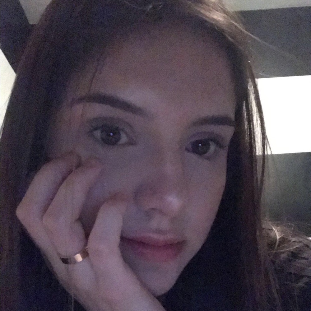 Meet your Posher, Samantha