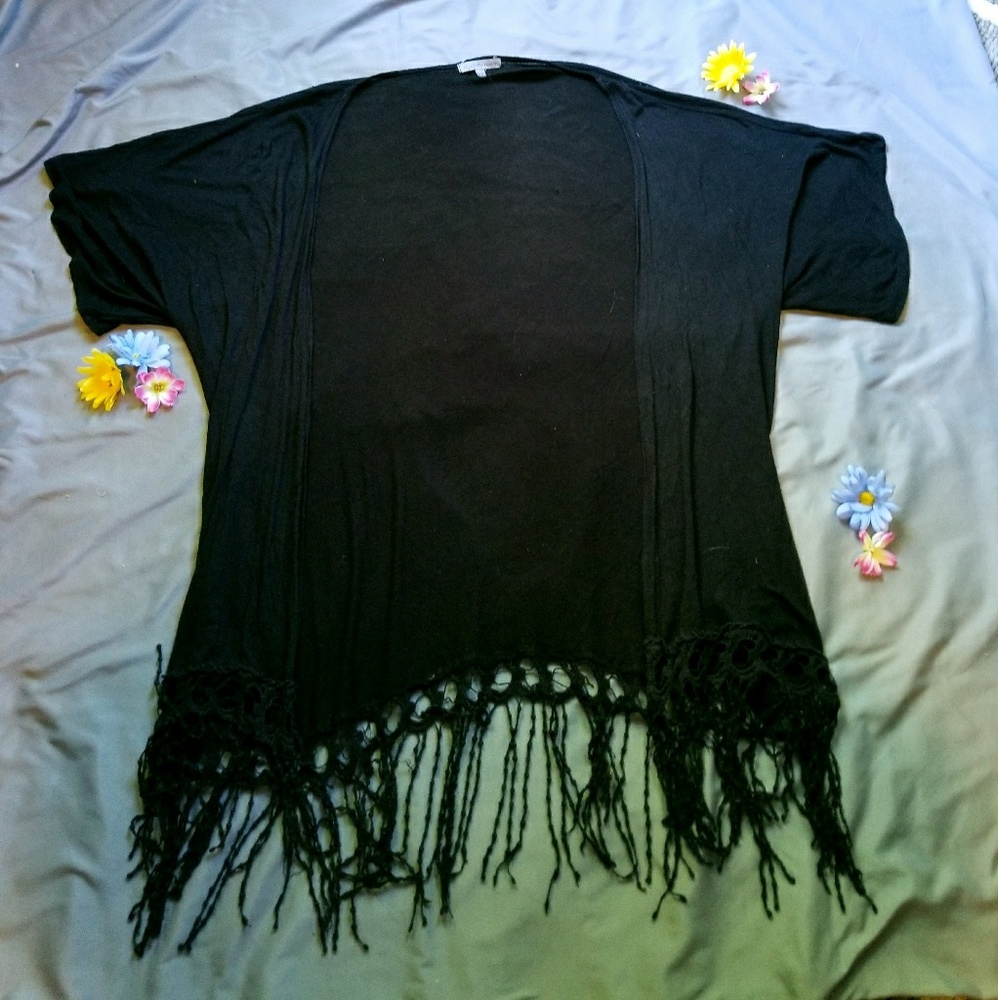 🖤Black Charlotte Russe Kimono/Shawl🖤