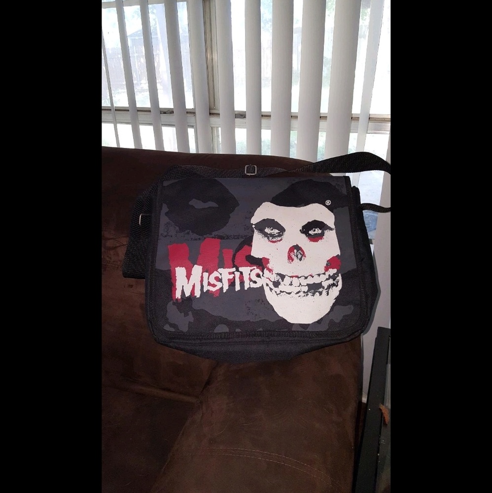 Misfits messenger bag
